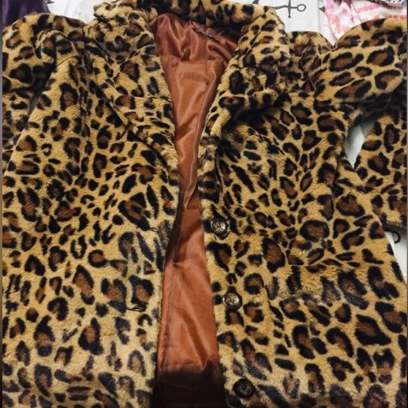 Faux Fur Jacket Coat Leopard Animal Print NEW - Picture 3 of 3
